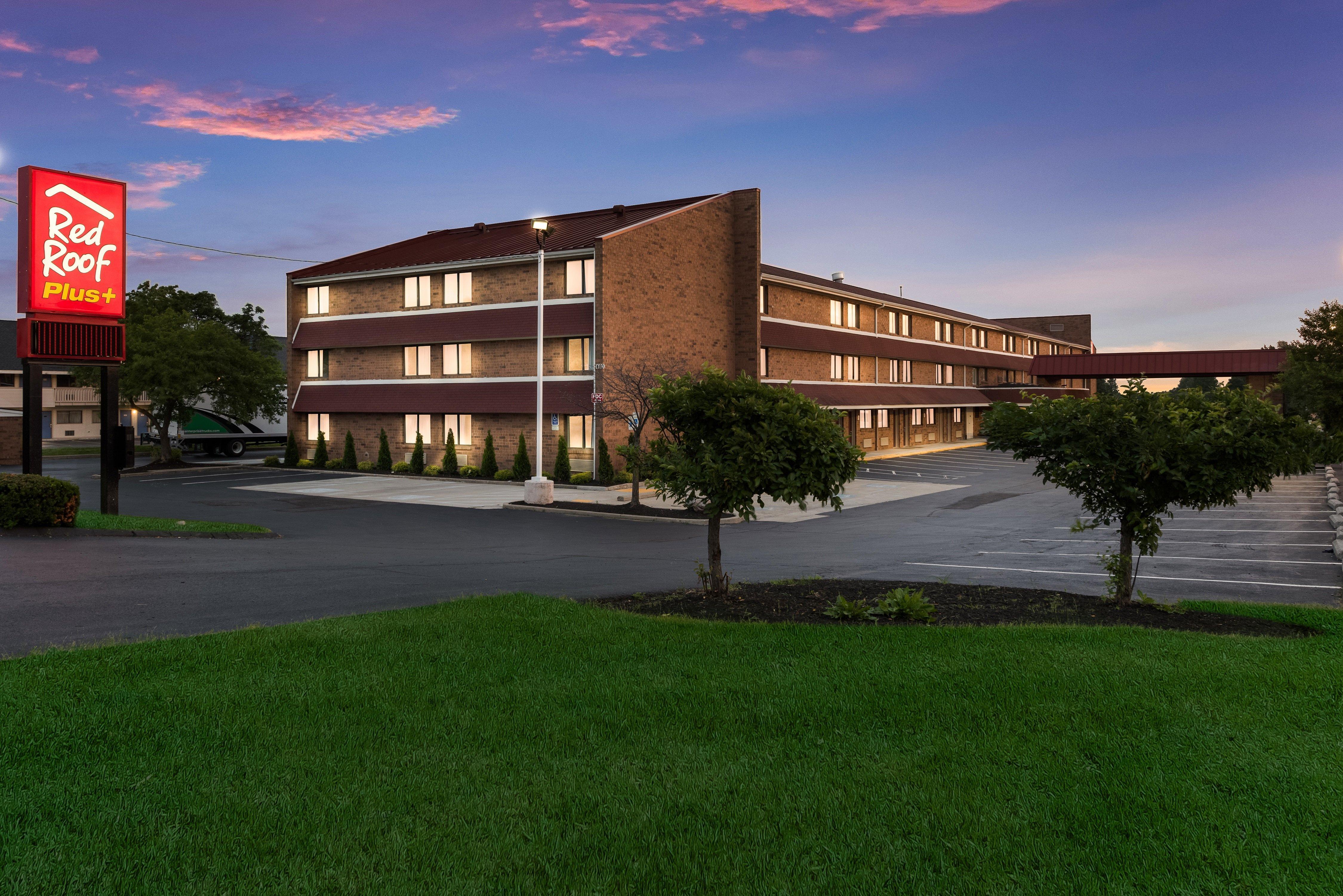 Red Roof Inn Plus+ Columbus - Worthington Dış mekan fotoğraf