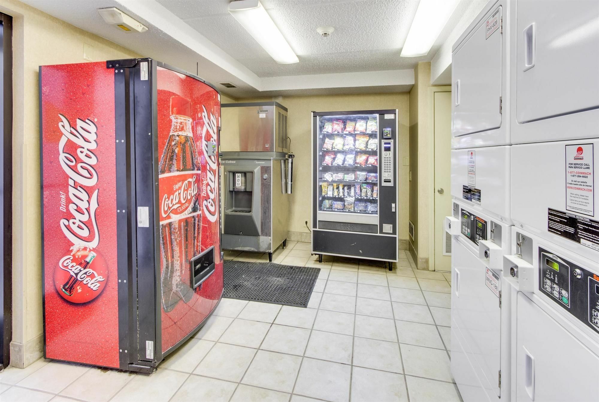 Red Roof Inn Plus+ Columbus - Worthington Dış mekan fotoğraf