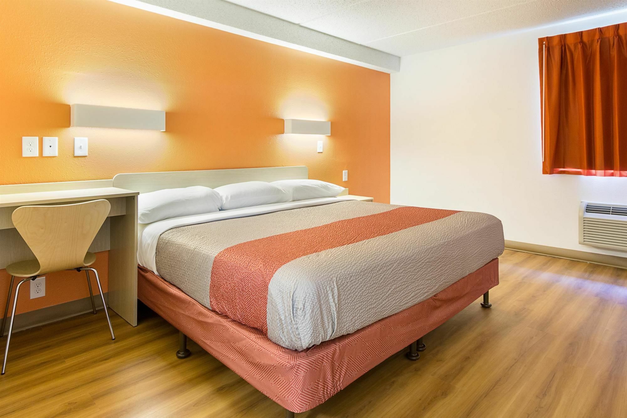 Red Roof Inn Plus+ Columbus - Worthington Dış mekan fotoğraf