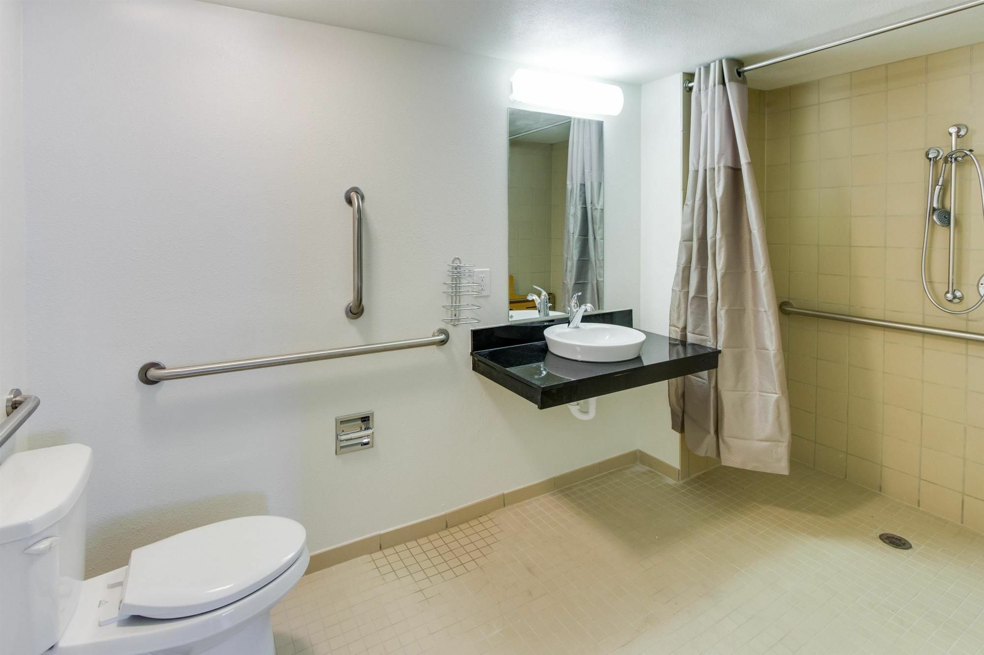 Red Roof Inn Plus+ Columbus - Worthington Dış mekan fotoğraf